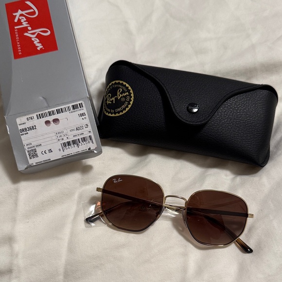 Ray-Ban Accessories - Ray-Ban HEXAGONAL Arista Gold and Brown Sunglasses